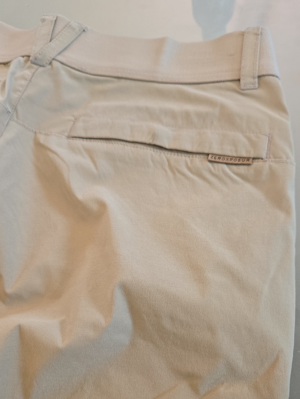 ZeroXposur Light Khaki Casual Shorts